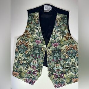 Floral Tapestry Vest by Dalmys